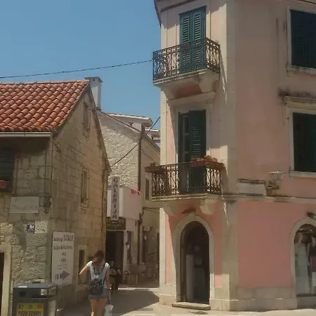 Apartment Petar
